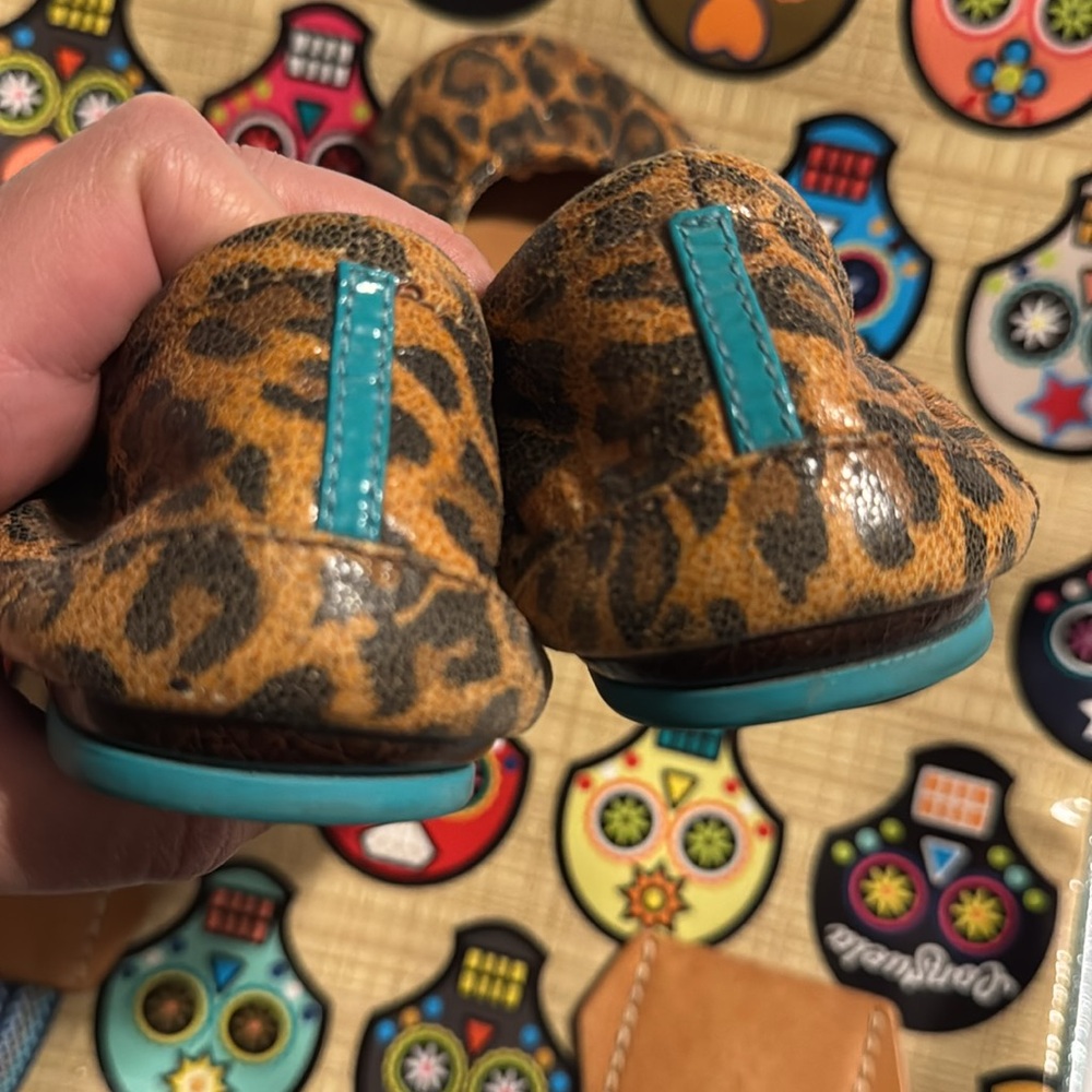 Tieks Leopard Print size 8 - Picture 5 of 6